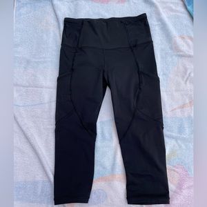 Lululemon Crop Leggings with pockets